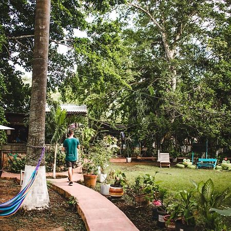 Yaxche Centro Hostal Y Camping Bacalar Exterior photo